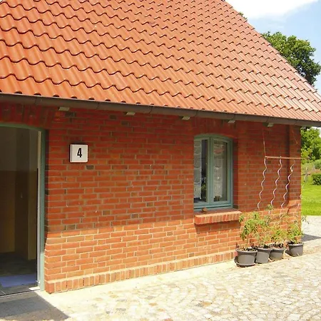 Semesterbostad Ferienhaus, Plau Am