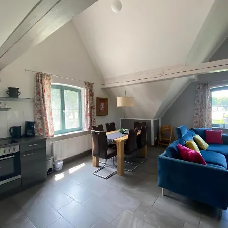 Semesterbostad Ferienhaus, Plau Am *